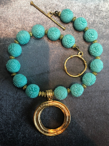 Aqua/Gold Circle Pendant Necklace-(TG-92137)